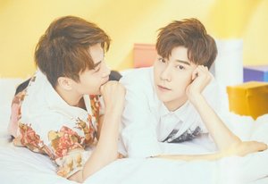 《(BL/真人同人)如何誘捕一隻炸毛奶狗》